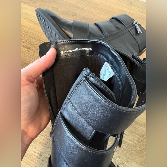 EUC Blondo Charlie Waterproof Moto Booties - Size 8.5 - Picture 9 of 12